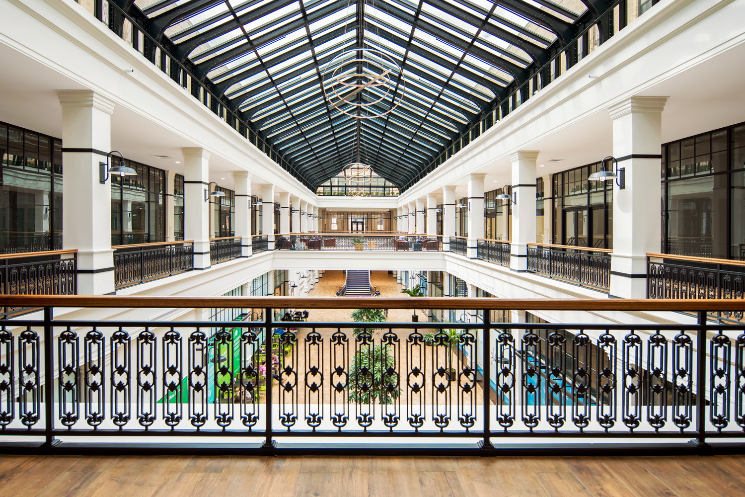 Hahne & Co Amenities